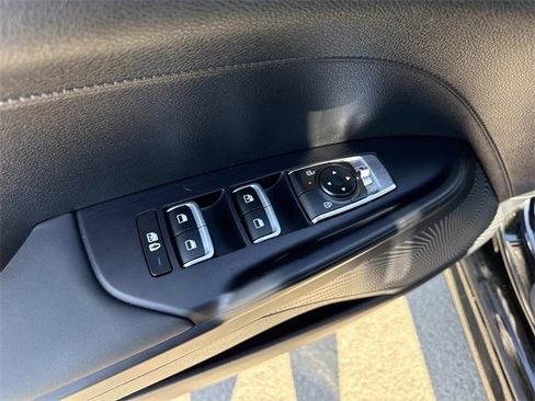 New 2026 Kia K5 LXS image 10