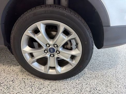 Used 2015 Ford Escape Titanium FWD image 36