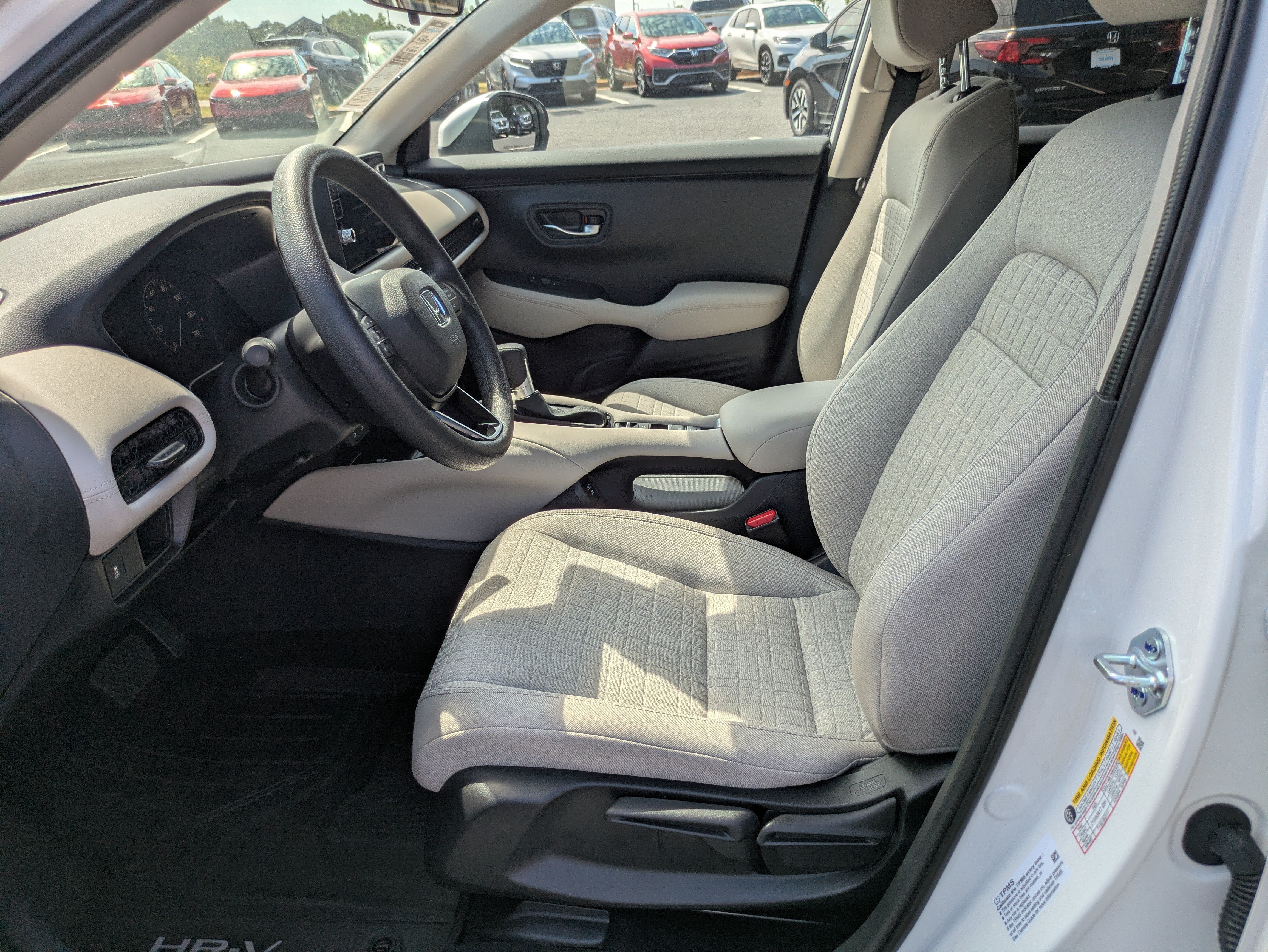 New 2027 Honda HR-V LX image 26