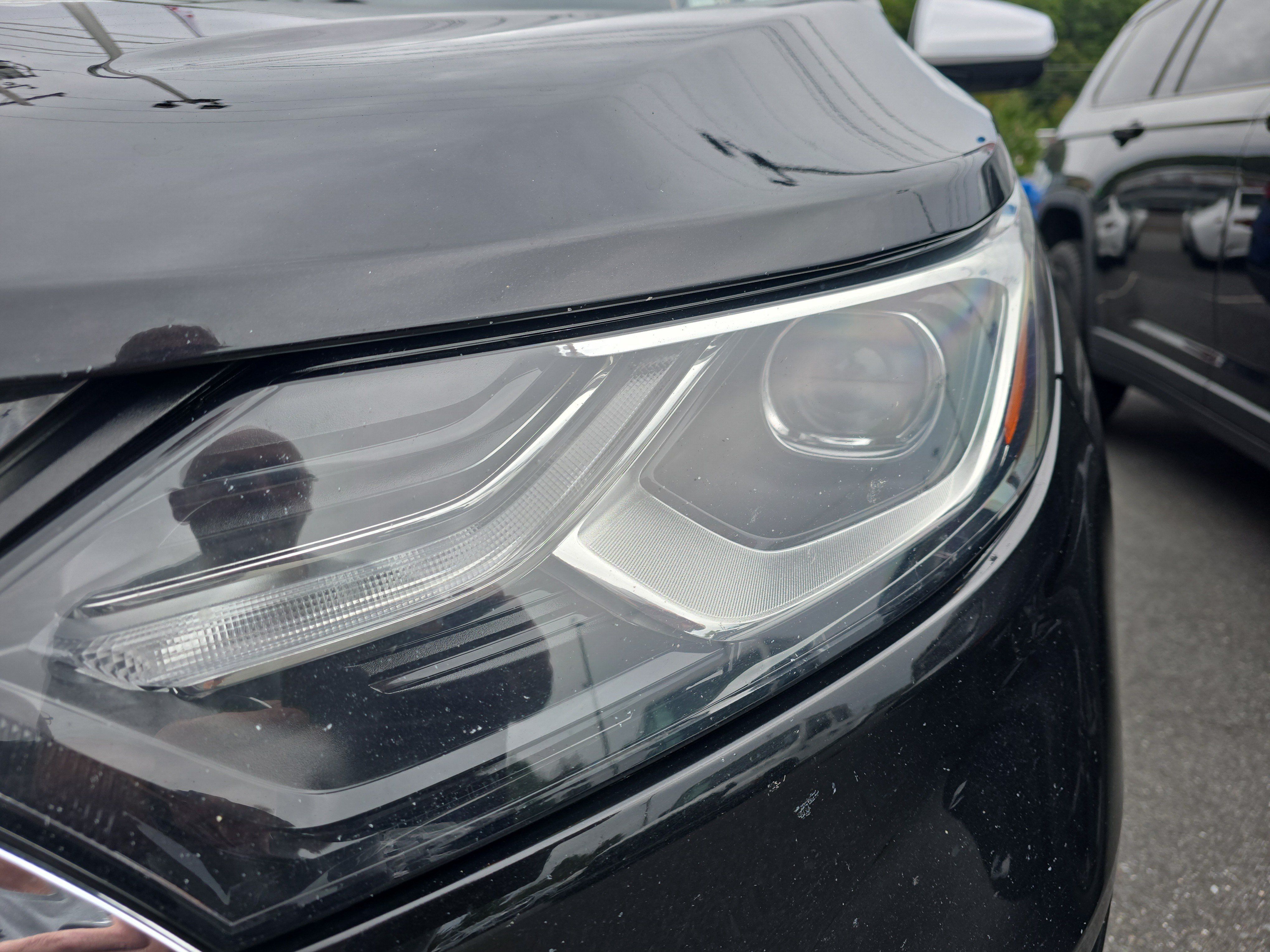Used 2019 Chevrolet Equinox Premier AWD/4WD image 7