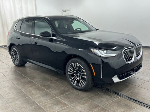 Used 2025 BMW X3 xDrive30i w/ Convenience Package AWD/4WD image 9