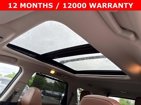 Used 2023 Nissan Pathfinder Platinum AWD/4WD image 16