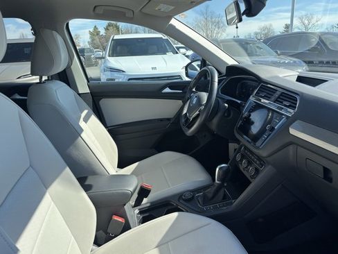 Used 2019 Volkswagen Tiguan SEL w/ 3rd Row Seat Package image 14