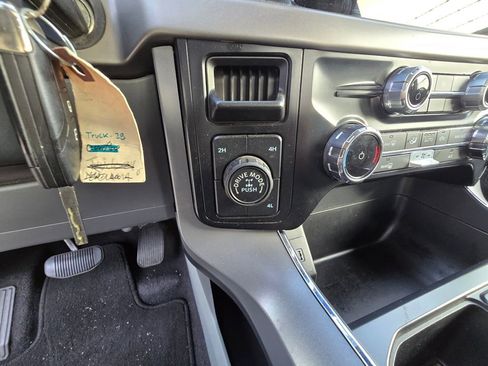 Used 2024 Ford F150 XLT w/ Mobile Office Package image 16