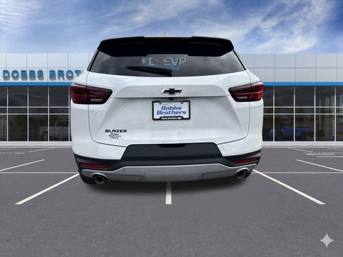 New 2026 Chevrolet Blazer LT w/ LPO, Black Sport Package image 6