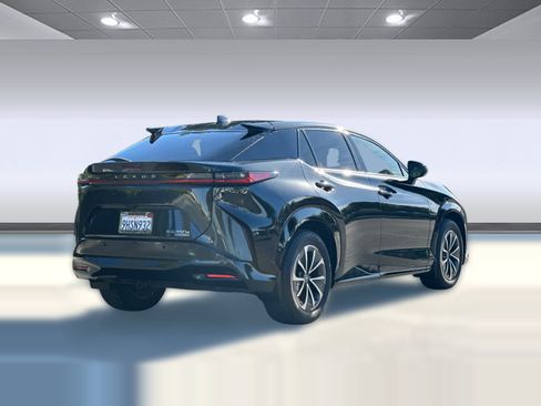Certified 2023 Lexus RZ 450e Premium w/ Technology Package image 8
