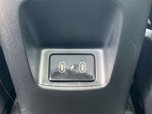 Used 2025 Hyundai Elantra Sport FWD image 34