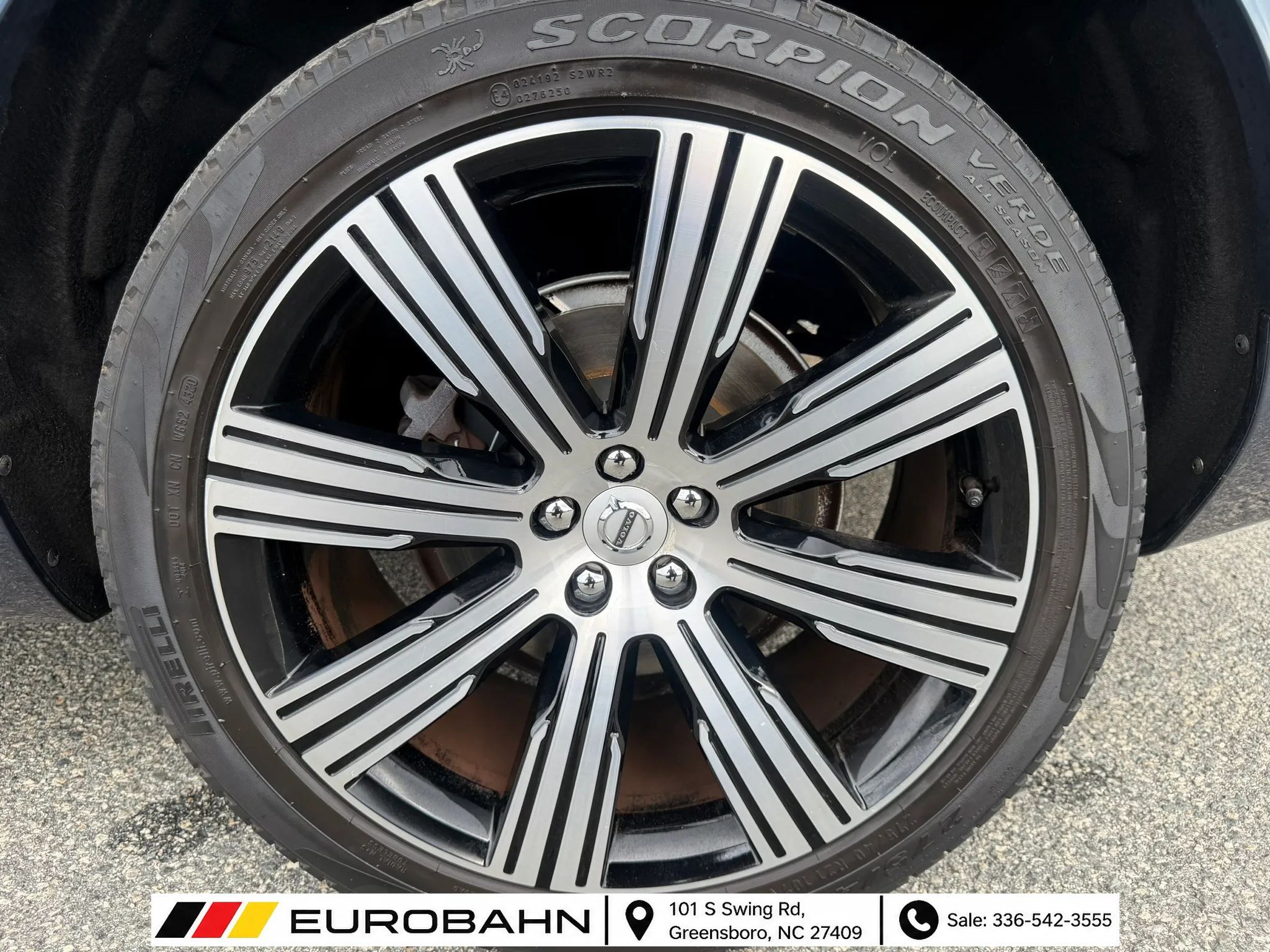 Used 2021 Volvo XC90 T6 Inscription w/ Protection Package Premier AWD/4WD image 29