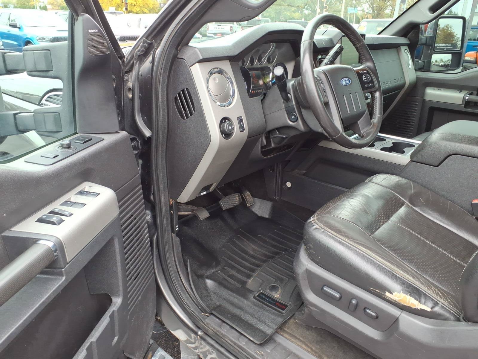 Used 2016 Ford F350 Lariat w/ Chrome Package AWD/4WD image 10