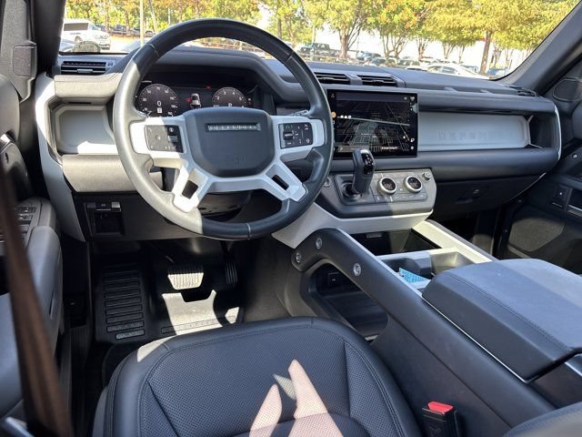 Used 2025 Land Rover Defender 110 S AWD/4WD image 16