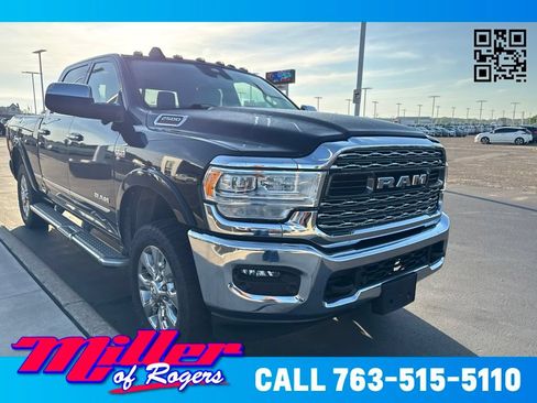 Used 2022 RAM 2500 Limited AWD/4WD image 1