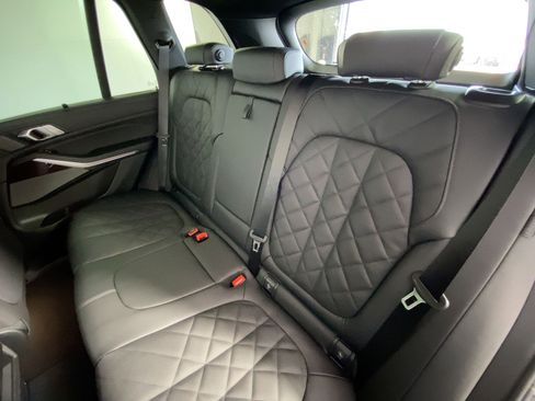 New 2026 BMW X5 sDrive40i w/ Executive Package image 28