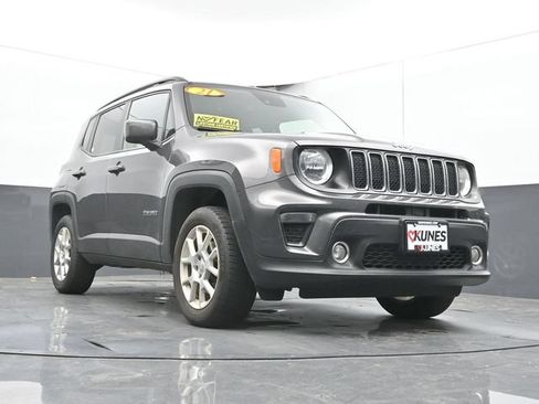 Used 2021 Jeep Renegade Latitude w/ Convenience Group AWD/4WD image 24