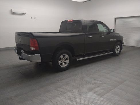 Used 2018 RAM 1500 Classic SLT RWD image 10