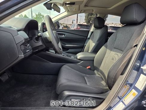 Used 2023 Honda Accord EX image 9
