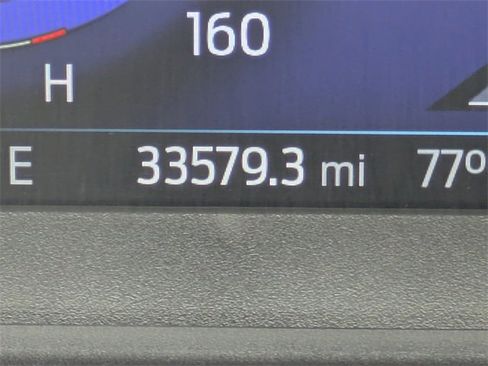 Used 2022 Ford Explorer Platinum w/ Technology Package image 35