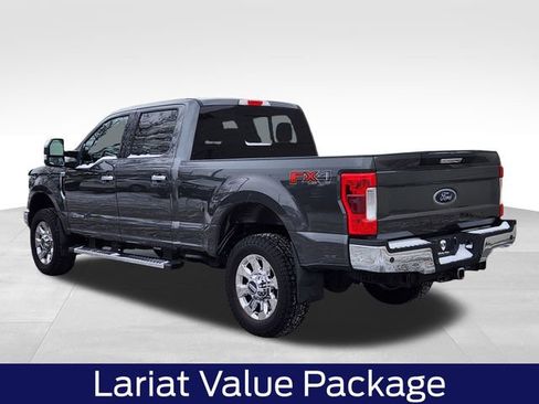 Certified 2018 Ford F350 Lariat w/ Chrome Package image 8