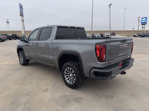 Used 2021 GMC Sierra 1500 AT4 w/ AT4 Preferred Package image 6