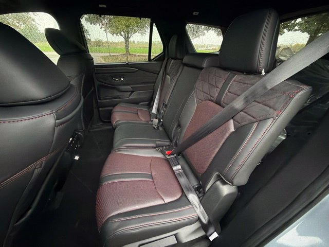 New 2026 Honda Pilot Black Edition image 15