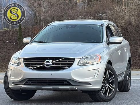 Used 2016 Volvo XC60 T5 Premier image 1