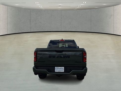 New 2026 RAM 1500 Big Horn AWD/4WD image 6