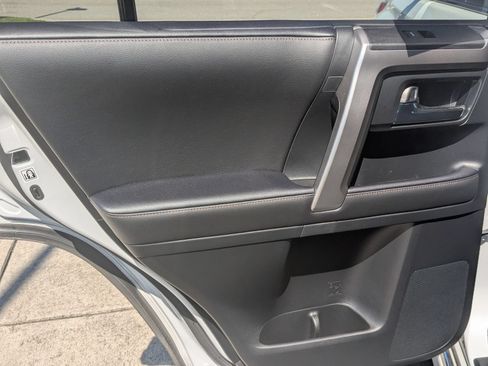 Used 2024 Toyota 4Runner Limited AWD/4WD image 30