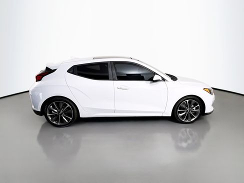Used 2020 Hyundai Veloster 2.0 Premium FWD image 11