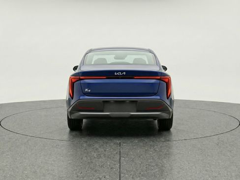 Used 2025 Kia K4 LXS image 7