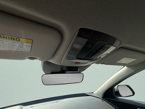 Used 2024 Kia Niro Wind FWD image 20