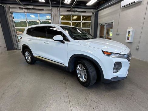 Used 2020 Hyundai Santa Fe SEL FWD image 7
