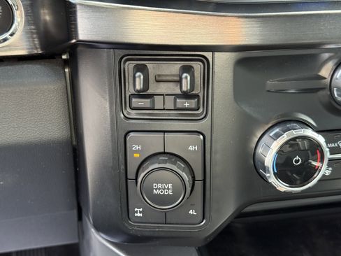 Certified 2024 Ford F250 Lariat w/ Lariat Ultimate Package image 23