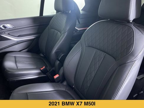Used 2021 BMW X7 M50i AWD/4WD image 15