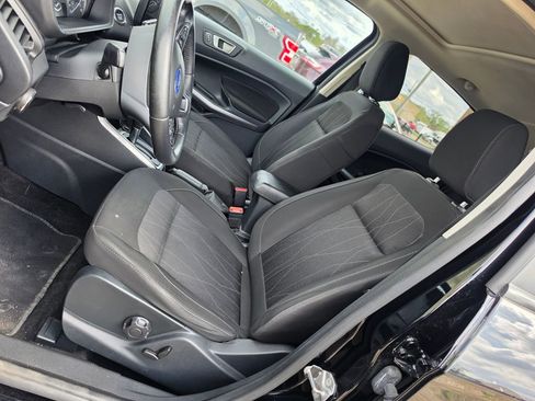 Used 2020 Ford EcoSport SE image 6