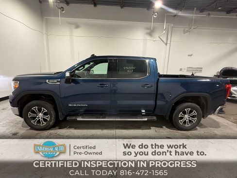 Used 2019 GMC Sierra 1500 SLE w/ Preferred Package image 1
