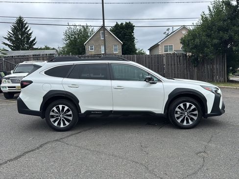 Certified 2024 Subaru Outback Limited AWD/4WD image 9