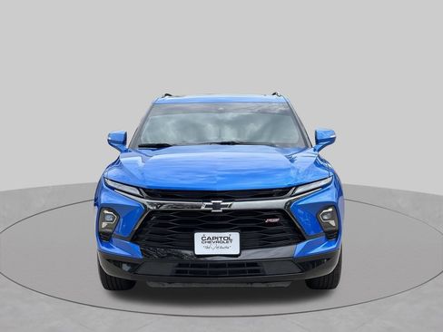 Certified 2025 Chevrolet Blazer RS w/ Enhanced Convenience Package FWD image 9
