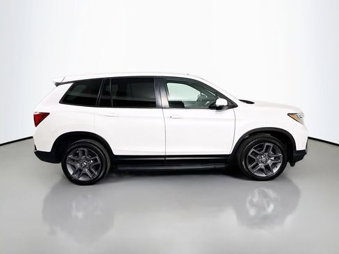 Certified 2023 Honda Passport EX-L image 8