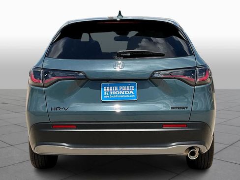 New 2026 Honda HR-V Sport image 4