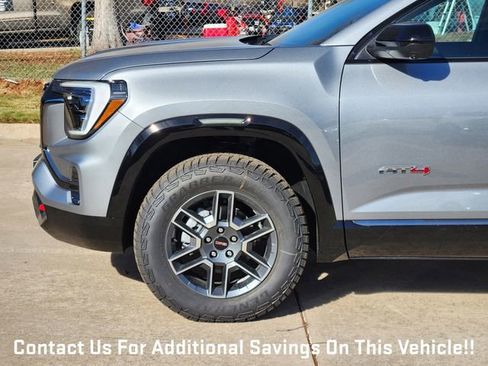 New 2026 GMC Terrain AT4 w/ Technology Package II AWD/4WD image 5