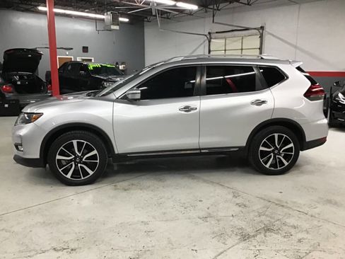 Used 2019 Nissan Rogue SL FWD image 10