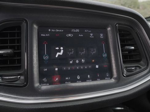 Used 2018 Dodge Challenger R/T Scat Pack w/ Leather Interior Group image 12