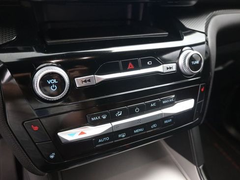 Used 2022 Ford Explorer ST-Line RWD image 27