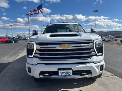 Certified 2024 Chevrolet Silverado 3500 High Country w/ Technology Package AWD/4WD image 8