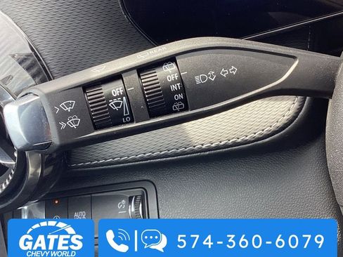 Used 2026 Chevrolet Equinox LT FWD image 26
