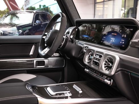 Used 2026 Mercedes-Benz G 63 AMG 4MATIC image 52