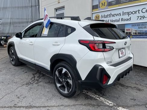Used 2025 Subaru Crosstrek 2.5i Limited AWD/4WD image 3