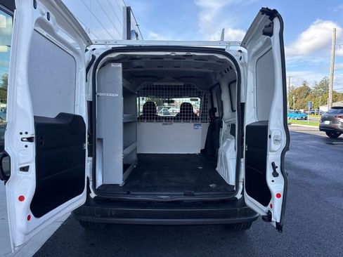 Used 2021 RAM ProMaster City Tradesman image 5