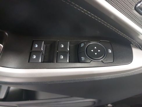 Used 2022 Ford Explorer XLT w/ Equipment Group 202A AWD/4WD image 30