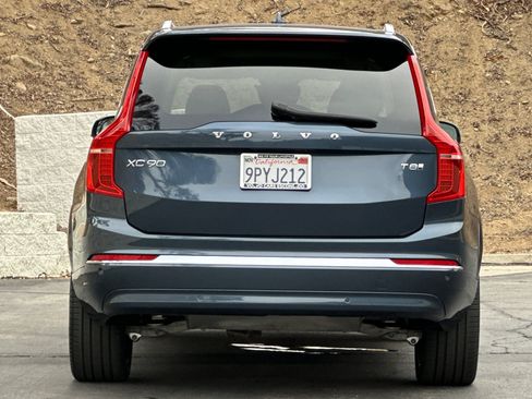 Used 2025 Volvo XC90 T8 Plus AWD/4WD image 5