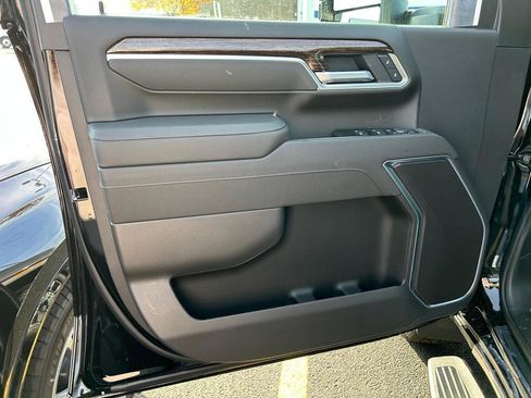 New 2026 GMC Sierra 2500 SLE image 5